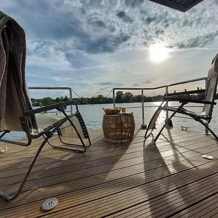 船屋 Lemuria Houseboat - Plywajacy Na Wodzie 弗罗茨瓦夫